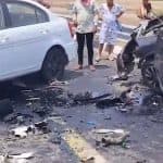 Bhavnagar Road Accident: 3 Killed on Spot Following Deadly Collision Between 2 Cars on Bhavnagar-Dholera National Highway in Gujarat, Disturbing Video Surfaces
